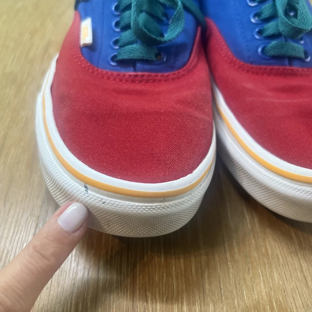 Vans Old Skool Yacht Club Men's Size 7 Women's Size 8.5 Skate Shoes‎ VN0A38G1R1Q